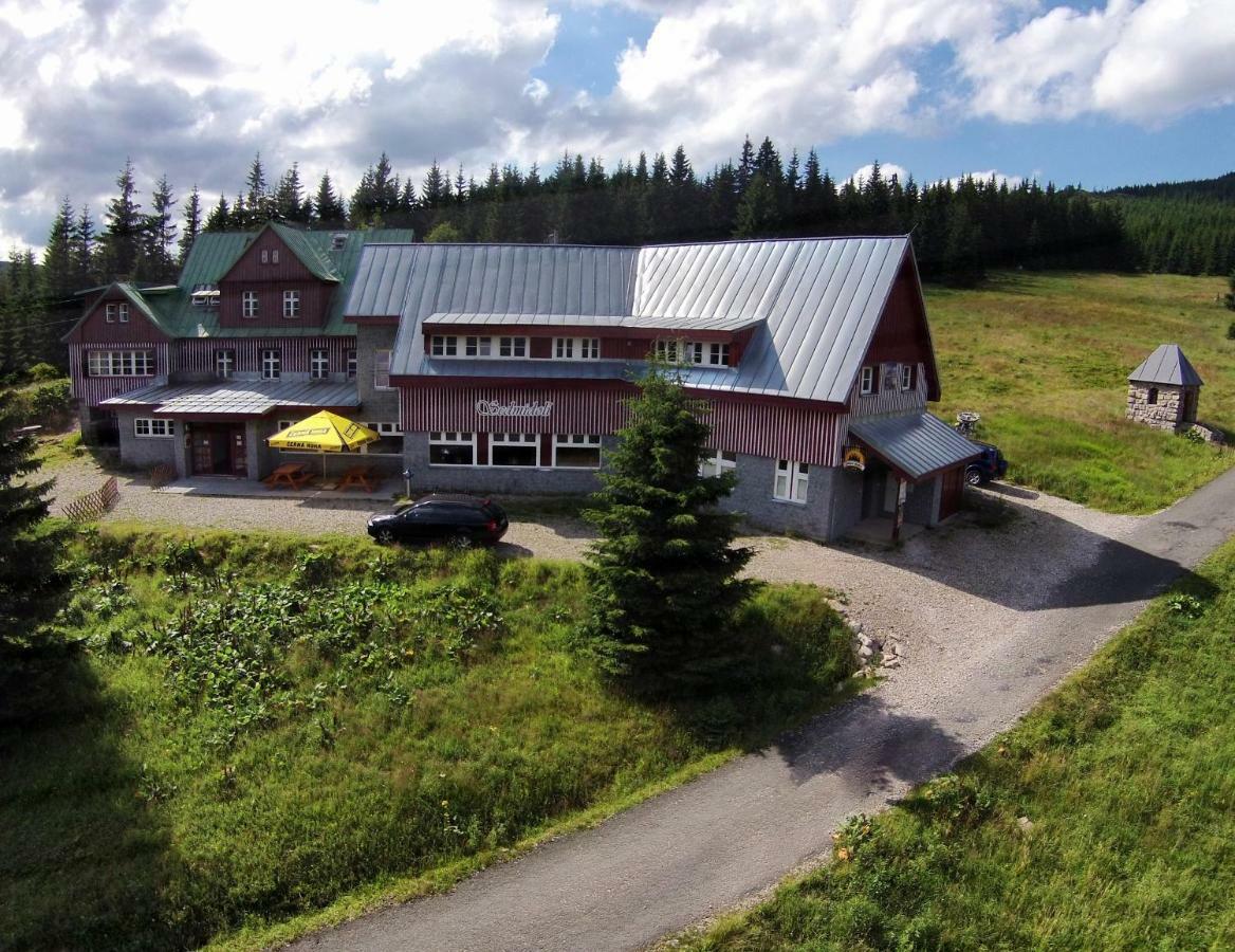Horska Chata Sedmidoli Hotel Špindlerŭv Mlýn Buitenkant foto