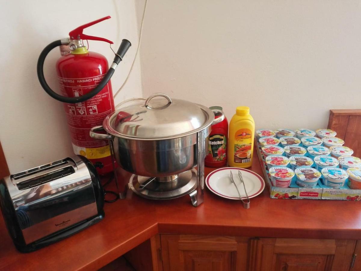 Horska Chata Sedmidoli Hotel Špindlerŭv Mlýn Buitenkant foto